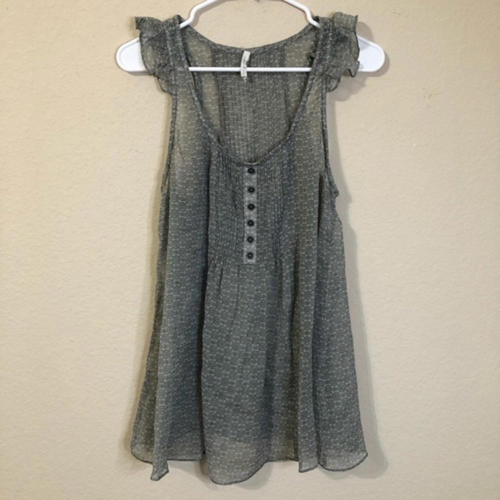 Willow & Clay Tank Top Gray Sheer Print Sleeveless Top Ruffle Shoulders Boho